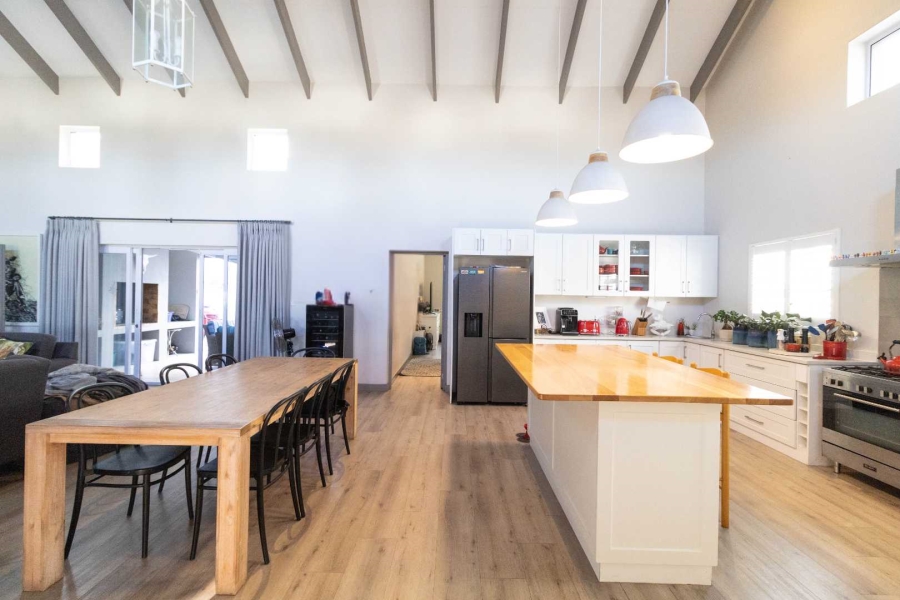 4 Bedroom Property for Sale in Onrus Western Cape